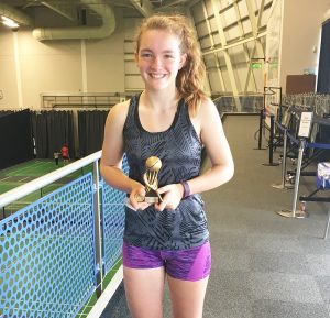 Phoebe_Suthers_Bolton-300x289 Une victoire importante pour notre joueuse Sergetti, Phoebe Suthers tennis string tension Phoebe_Suthers_Bolton-300x289 Une victoire importante pour notre joueuse Sergetti, Phoebe Suthers tennis string tension